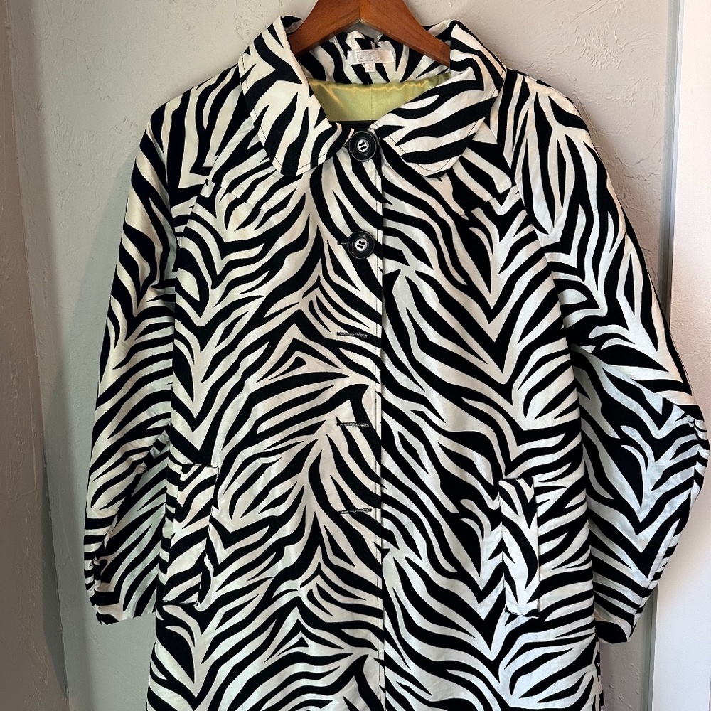 UBU Flocked, Zebra Print, lined Button Down Jacket